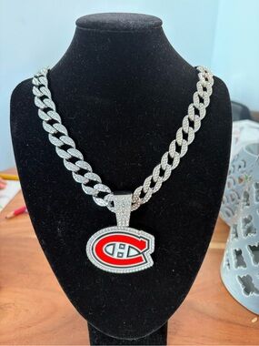 NHL Silver Cuban Link Necklace with Red & White Montreal Canadiens Pendant